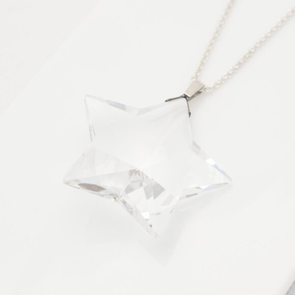 LIKE NEW, RARE AUTHENTIC Tiffany & Co. Rock Crystal Star Necklace - Picture 4 of 6